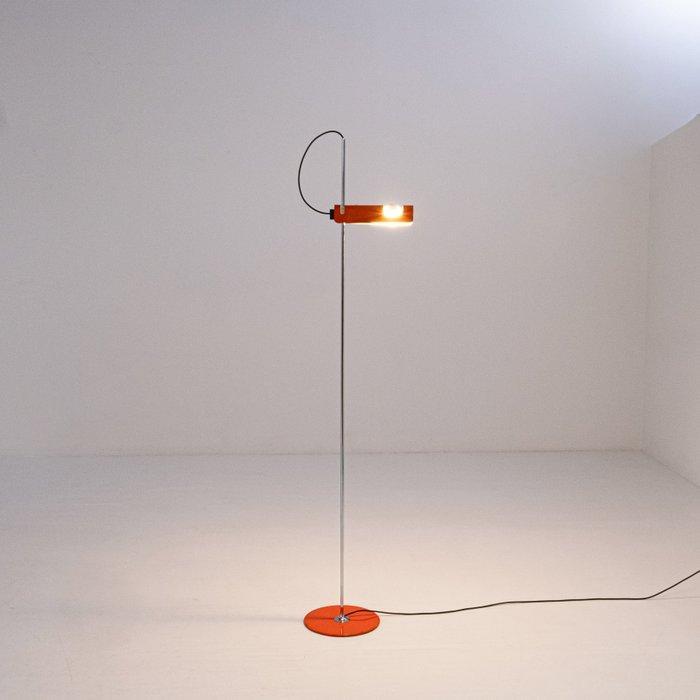 Oluce - Joe Colombo - Staande lamp - Spin - Metaal, Staal, Antiek en Kunst, Kunst | Designobjecten
