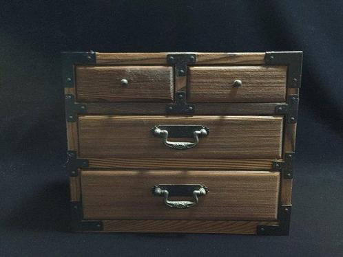 Japanese - Japanese Vintage Wooden Storage Sewing Box, Antiek en Kunst, Curiosa en Brocante
