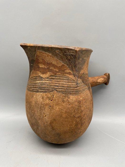 VASE BA -SHI - VASE BA SHI - Burundi (Zonder minimumprijs), Antiquités & Art, Art | Art non-occidental