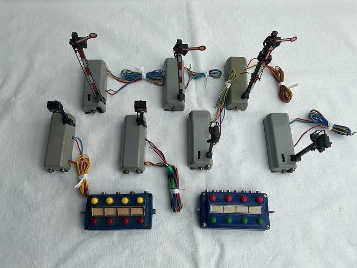 Märklin H0 - 7188/7072 - Signalen (9) - 7 signalen en 2, Hobby en Vrije tijd, Modeltreinen | H0