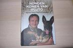 Honden komen van Pluto 9789082374100, Livres, Bert van Straten, Verzenden