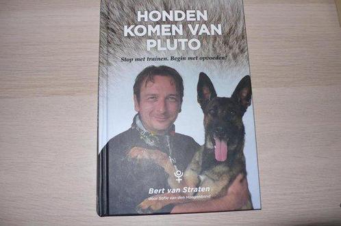 Honden komen van Pluto 9789082374100, Livres, Animaux & Animaux domestiques, Envoi