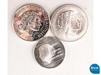 Online Veiling: 3 Zilveren munten (108,59 gram)|65506