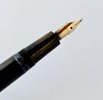 Parker - Vintage Parker Slimfold Fountain Pen – 14K Gold Nib, Verzamelen, Nieuw