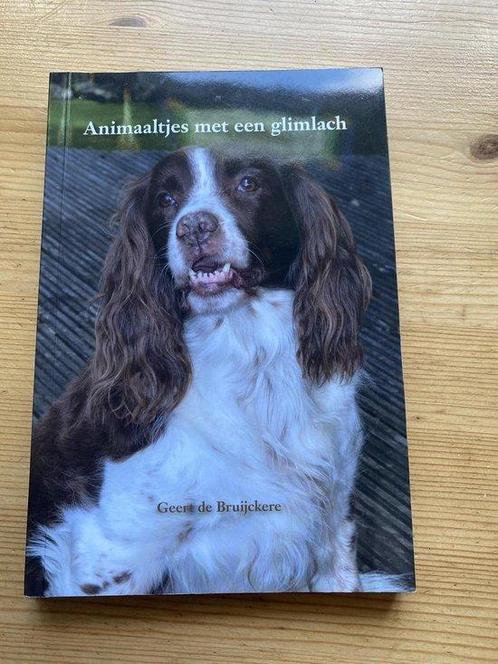 Animaaltjes met een glimlach 9789491528255, Boeken, Literatuur, Zo goed als nieuw, Verzenden