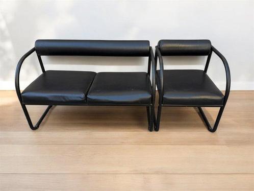 Zitgroep - IJzer, Leder - Bank en fauteuil, Antiek en Kunst, Kunst | Designobjecten