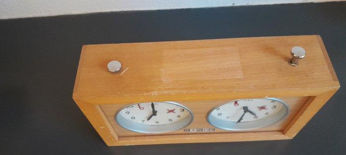 Ruhla Garde - Schaakspel - Garde - Hout, Antiek en Kunst, Curiosa en Brocante