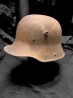 Allemagne - Casque allemand M16 de la Première Guerre, Collections