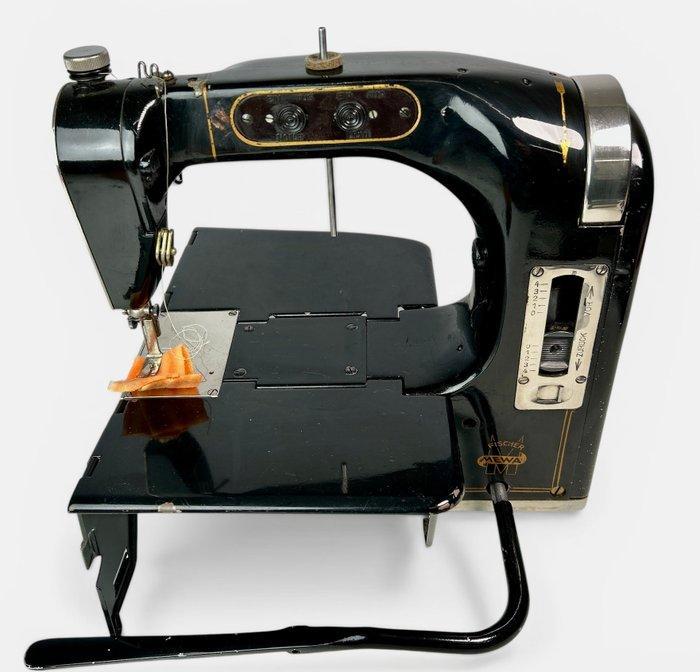 Fischer Mewa Naaimachine - Staal, Gietijzer, hout, leder, Antiquités & Art, Art | Objets design