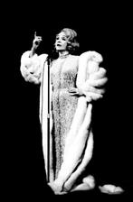 Gijsbert Hanekroot - Marlene Dietrich, Amsterdam 1975, Antiek en Kunst