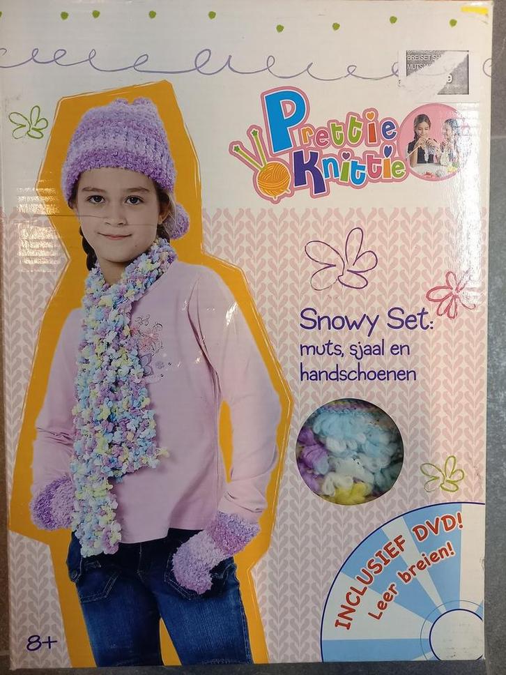 Pretty Knittie Sneeuw set - leer zelf breien 4897018418110, Livres, Livres Autre, Envoi