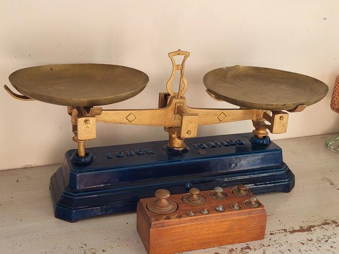 Balans of weegschaal - Koper - Oude balans en gewicht, Antiek en Kunst, Curiosa en Brocante
