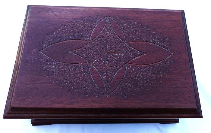 Kist - Eik, Antiek en Kunst, Curiosa en Brocante