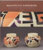 Maastrichts aardewerk 9789040091452, Boeken, Kunst en Cultuur | Fotografie en Design, [{:name=>'A. Weltens', :role=>'A01'}], Zo goed als nieuw