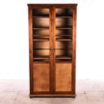 Vitrine de laboratoire en bois | Armoire à pharmacie haute