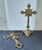 Crucifix (2) - Brons, Messing - 1950-1960 - kruisbeeld met