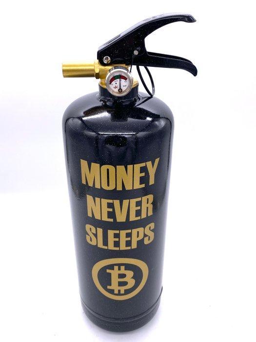 MVR - Extinguisher Money Never Sleeps - Bitcoin, Antiek en Kunst, Kunst | Designobjecten