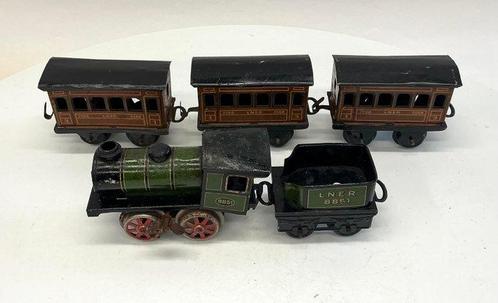 Bing - Petit train en étain - Bing Tinplate & Clockwork LNER, Antiek en Kunst, Antiek | Speelgoed