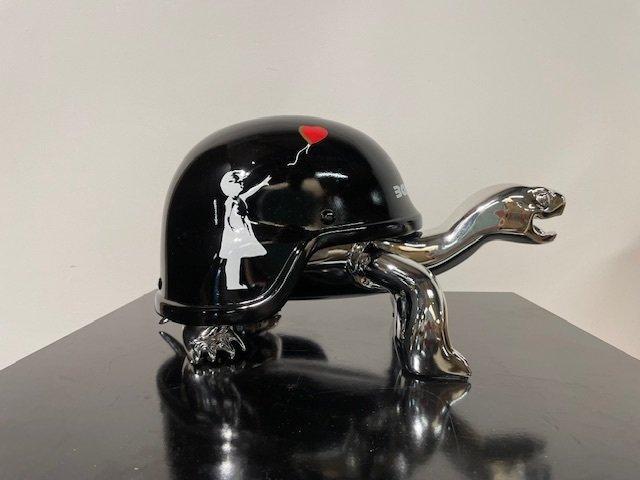 Van Apple - The Silver Peace Turtle - Banksy Balloon Girl, Antiquités & Art, Art | Objets design