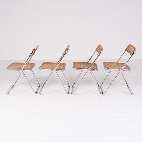Anonima Castelli - Giancarlo Piretti - Chaise empilable (4), Antiek en Kunst, Antiek | Meubels | Stoelen en Sofa's