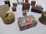 Doos (14) - parelmoer, messing, emaille, hout, steen -, Antiek en Kunst