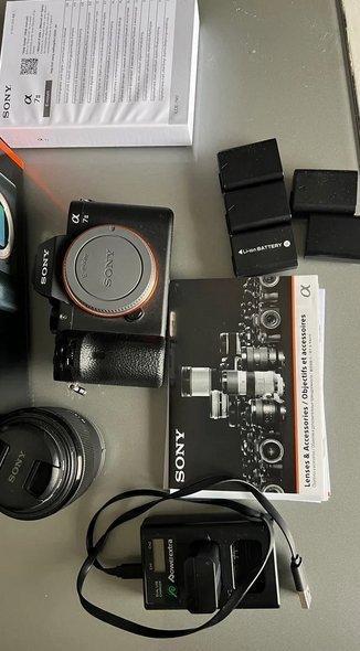 Sony A7 MKII + Sony FE 1.8/50 (SEL50F18F) /// Less than 3000, TV, Hi-fi & Vidéo, Appareils photo numériques