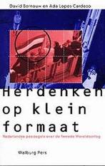 Herdenken op klein formaat 9789060119570 D. Barnouw, Boeken, Verzenden, Gelezen, D. Barnouw