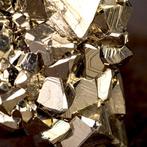 Prachtige natuurlijke mineraalformatie - Perfecte kristallen