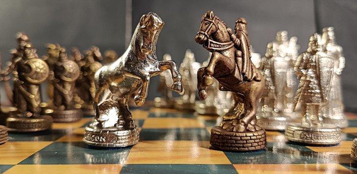 Schaakspel - Las Cruzadas. Caballeros Templarios - brons,, Antiek en Kunst, Curiosa en Brocante