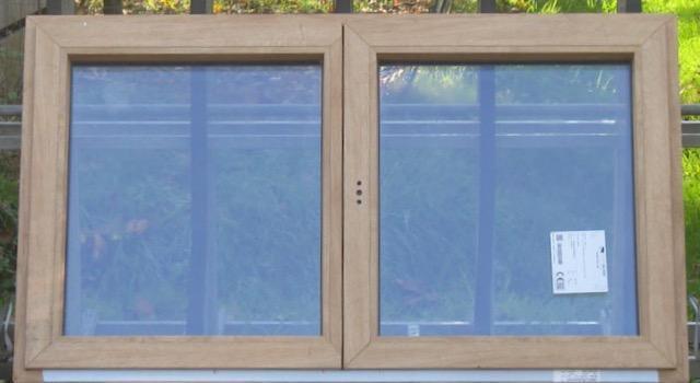 pvc raam , chassis , venster 147 x 86 eik / zwartgrijs, Doe-het-zelf en Bouw, Raamkozijnen en Schuifdeuren, Inclusief glas, Nieuw