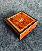 Boîte à bijoux - Noyer, Amboine - Luxe d’époque capitonnée