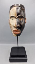 Yombe-masker - Bakongo - DR Congo  (Zonder Minimumprijs)