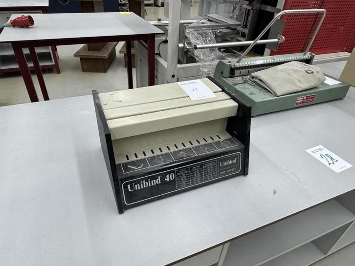 Online veiling: Unibind 40 Lijmmachine, Doe-het-zelf en Bouw, Gereedschap | Overige machines, Gebruikt