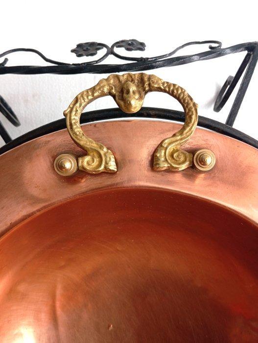 Brasero - Cuivre et fer forgé, Antiquités & Art, Curiosités & Brocante