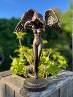 Ornement décoratif - Europe - Statue dAnge en Fonte