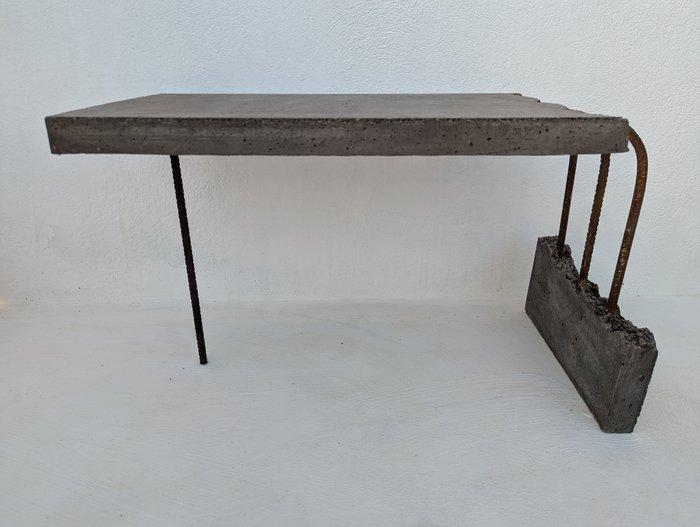 Wallavibe - D.B - Salontafel - Mesa L - Staal, lichtgewicht, Antiek en Kunst, Curiosa en Brocante