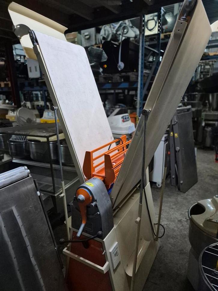 Auction: Uitrolmachine rollFix bakkerijmachines, Zakelijke goederen, Horeca | Keukenapparatuur, Gebruikt, Bakkerij en Slagerij