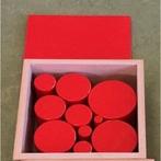 Montessori Cilinderblokken rood (1 kistje), Verzenden