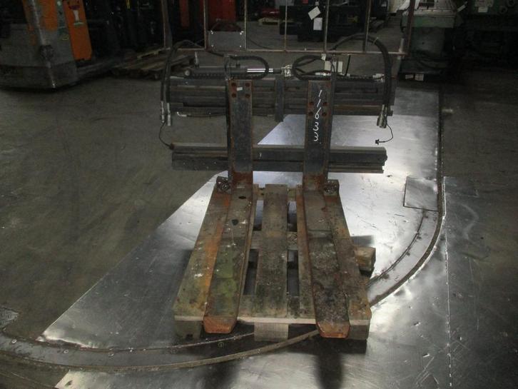 Griptech Vorkversteller, Articles professionnels, Machines & Construction | Chariots élévateurs & Transport interne, Envoi