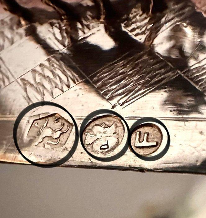 Miniatuur beeldje - Miniatuur zilver .833 uit 1915 herten, Antiek en Kunst, Antiek | Zilver en Goud