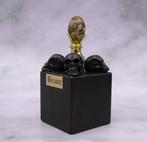 Magische Dierlijke Bezoar Steen op Aangepaste Sokkel