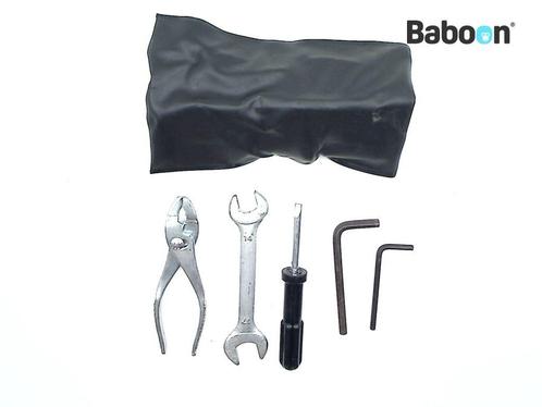 Gereedschapset Suzuki VL 800 Intruder 2011-2016, Motoren, Onderdelen | Suzuki, Gebruikt, Verzenden