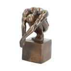 Beeldje - A diving person - Brons