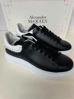Alexander MqQueen - Sneakers - Maat: Shoes / EU 40.5, UK, Antiquités & Art, Tapis & Textile