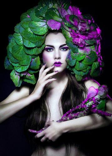 Elena Paraskeva - Gaia - XL