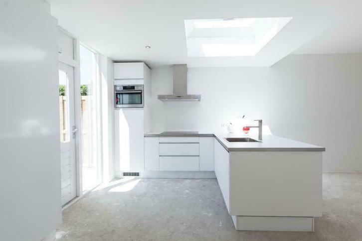 Schilder Latex spuiten latex spuiter huisschilder, Diensten en Vakmensen, Schilders en Behangers, Behangen, Binnenschilderwerk