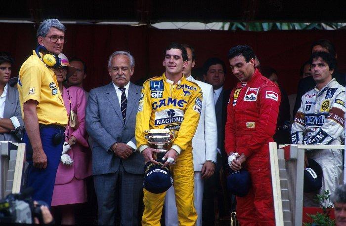 Ayrton Senna 1:43 - Modelauto (2) - Coche Firmado Ayrton, Hobby en Vrije tijd, Modelauto's | 1:5 tot 1:12