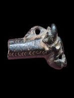 Oud-Romeins Brons Rare & Heavy Bull Ornament (Zonder