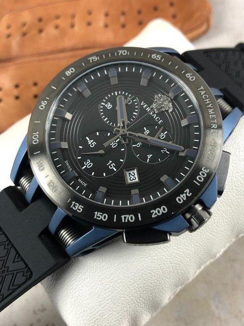 Versace - Sport Tech Chronograph Black - VE3E002 - Homme -, Handtassen en Accessoires, Horloges | Heren