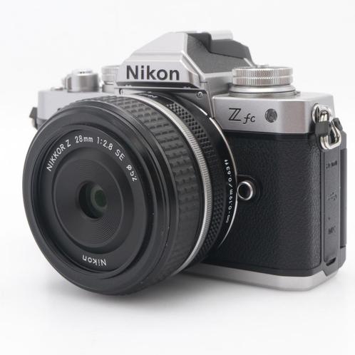 Nikon Z fc + Z 28mm f/2.8 SE | Tweedehands, Audio, Tv en Foto, Foto | Lenzen en Objectieven, Zo goed als nieuw, Verzenden